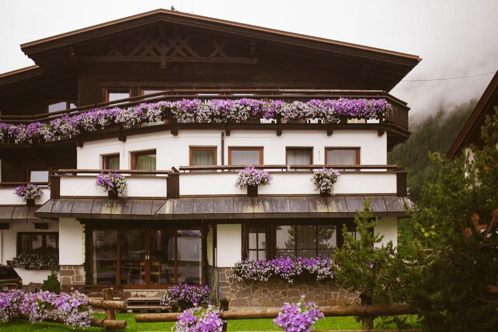 Hotel Garni Stefani Vent Zewnętrze zdjęcie